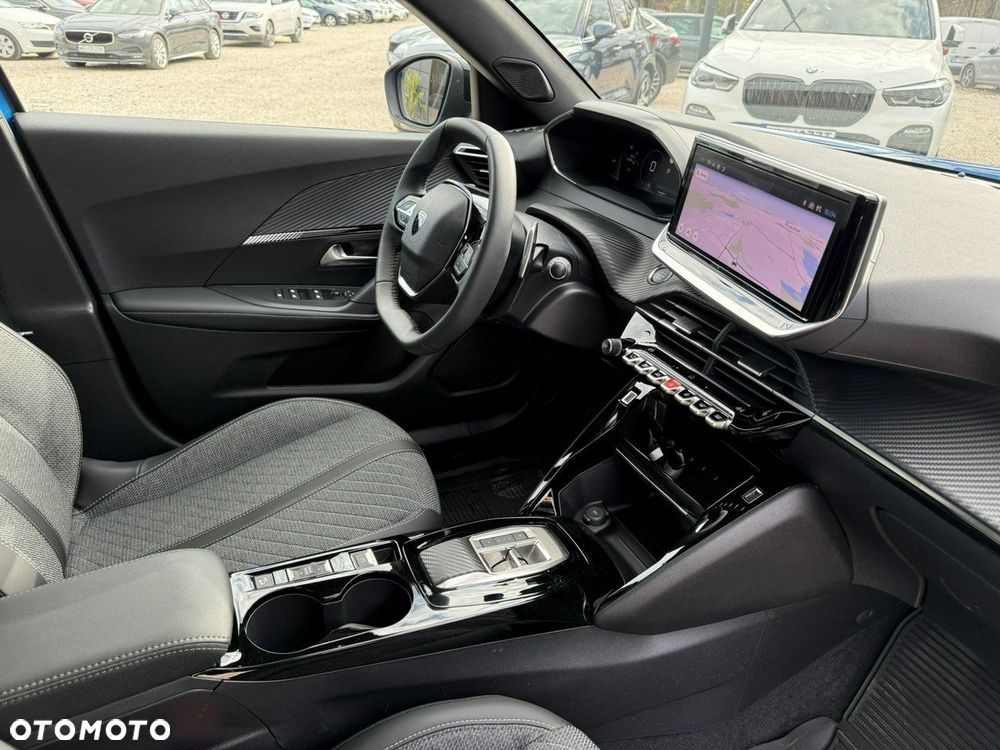 Peugeot 2008 1.2 PureTech Allure S&S EAT8 - 25