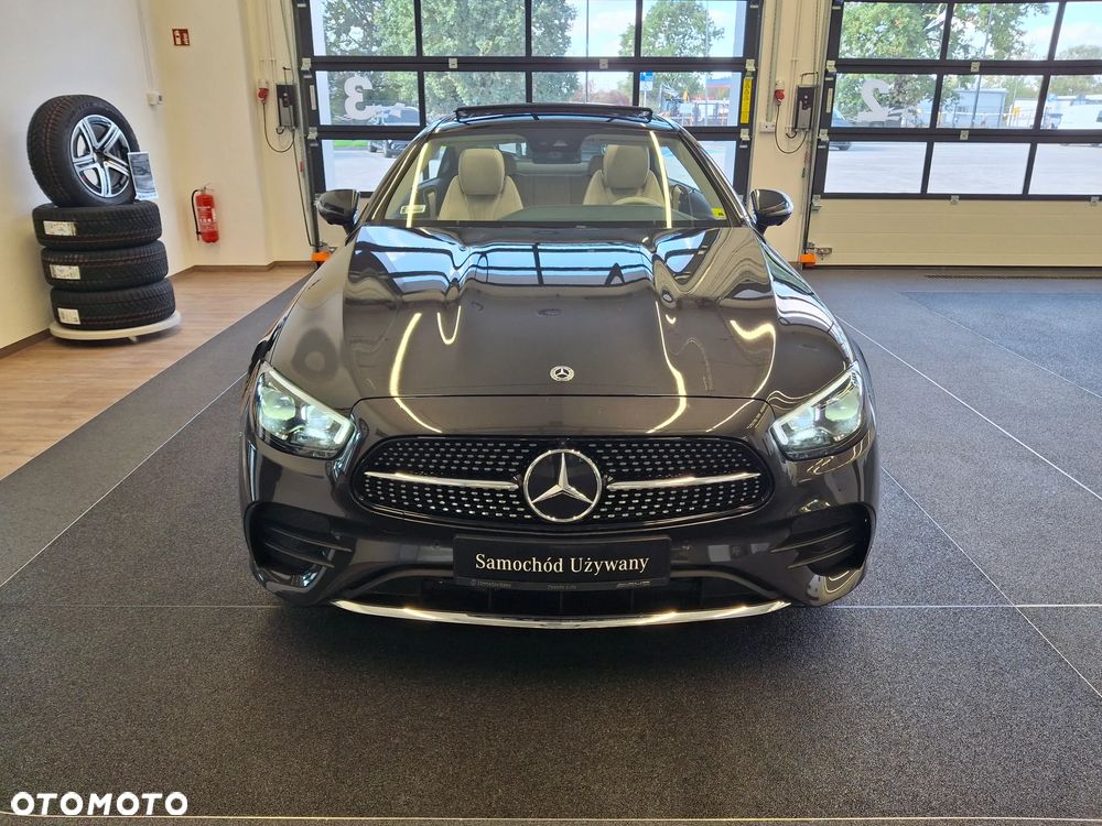 Mercedes-Benz E-Class 2020 photo 2
