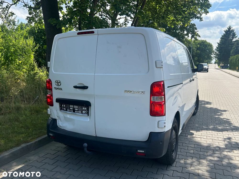 Toyota Proace - 12