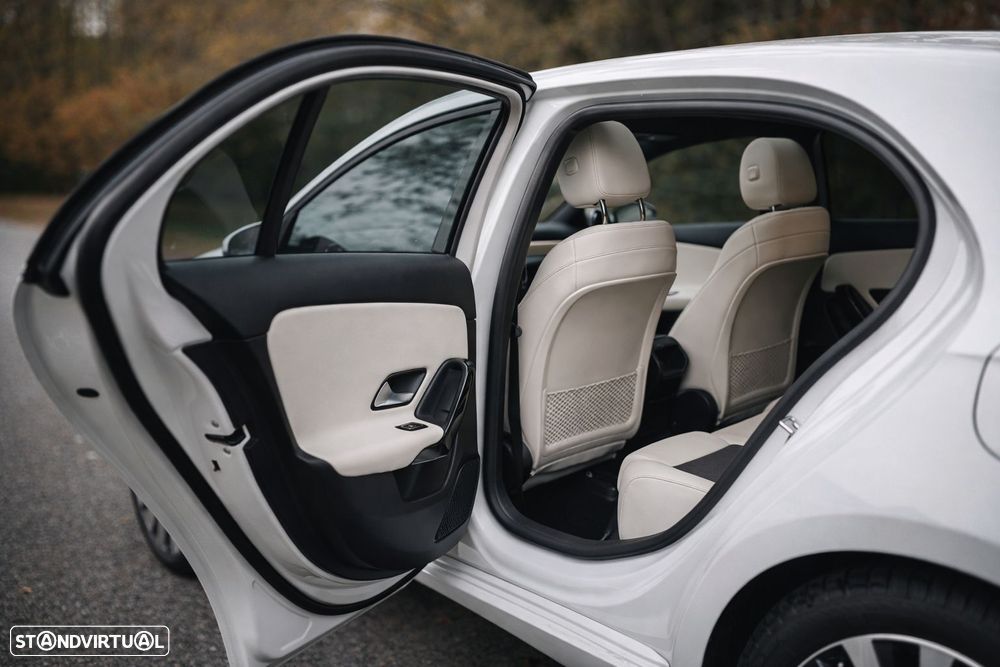 Mercedes-Benz A 180 d Style Plus Aut. - 18