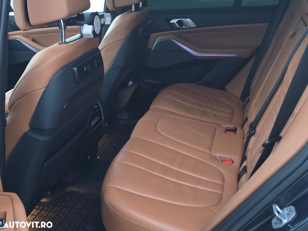 BMW X5 xDrive30d - 33