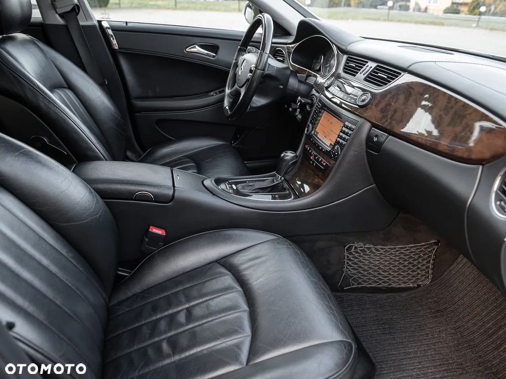 Mercedes-Benz CLS 350 7G-TRONIC - 31