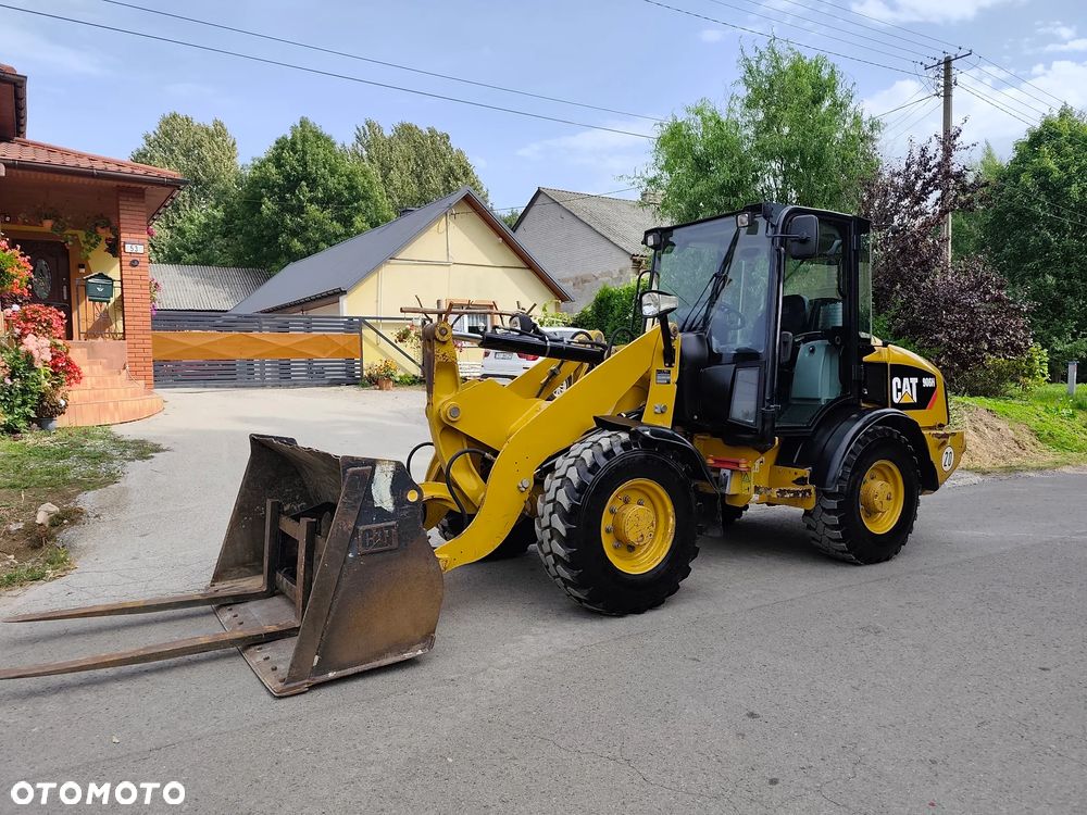 Caterpillar Cat906H/2010Rok/Oryginał/Łyżka-Widły/ - 1