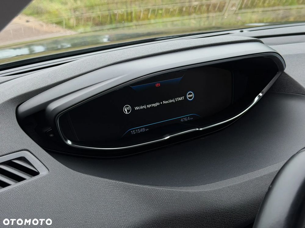 Peugeot 3008 1.5 BlueHDi Allure S&S - 20