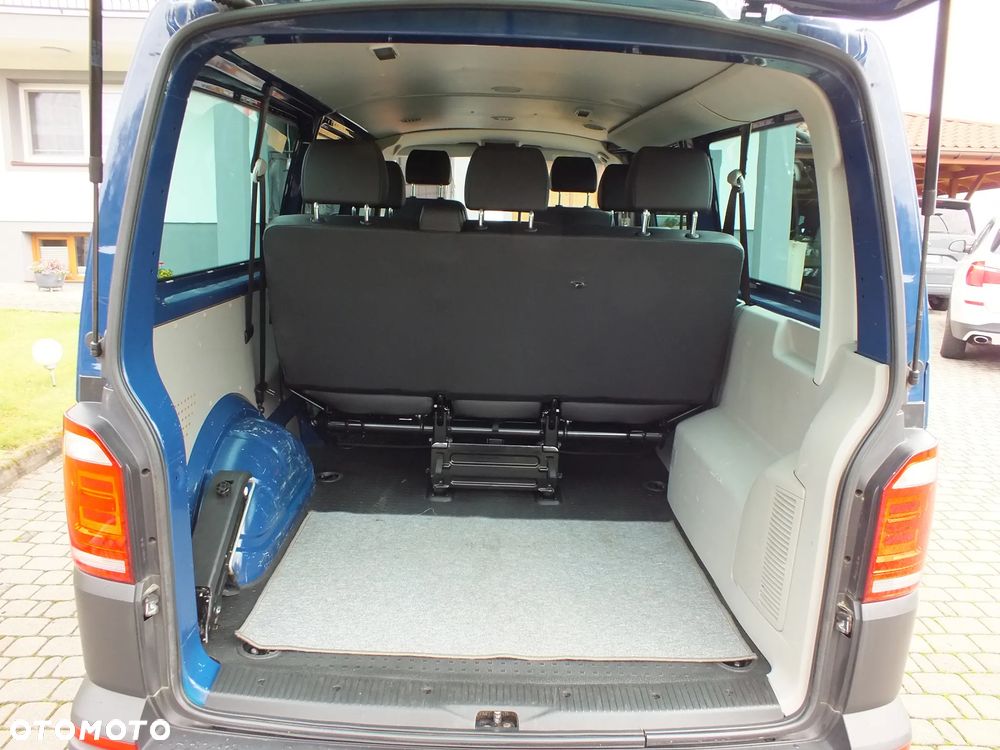 Volkswagen Transporter - 9