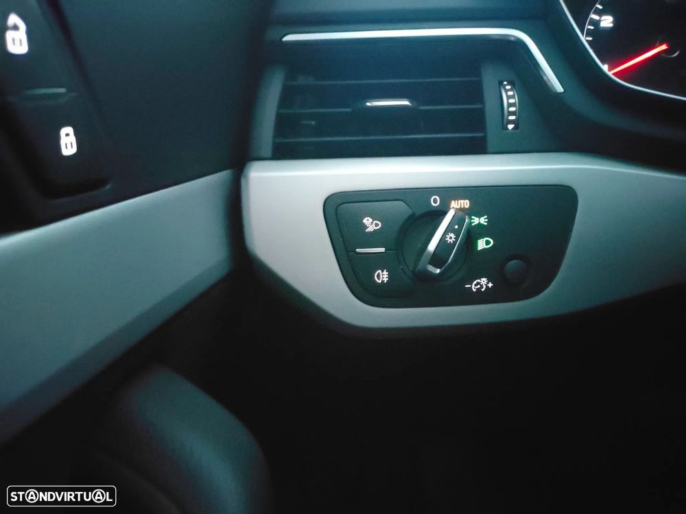 Audi A4 Avant - 33
