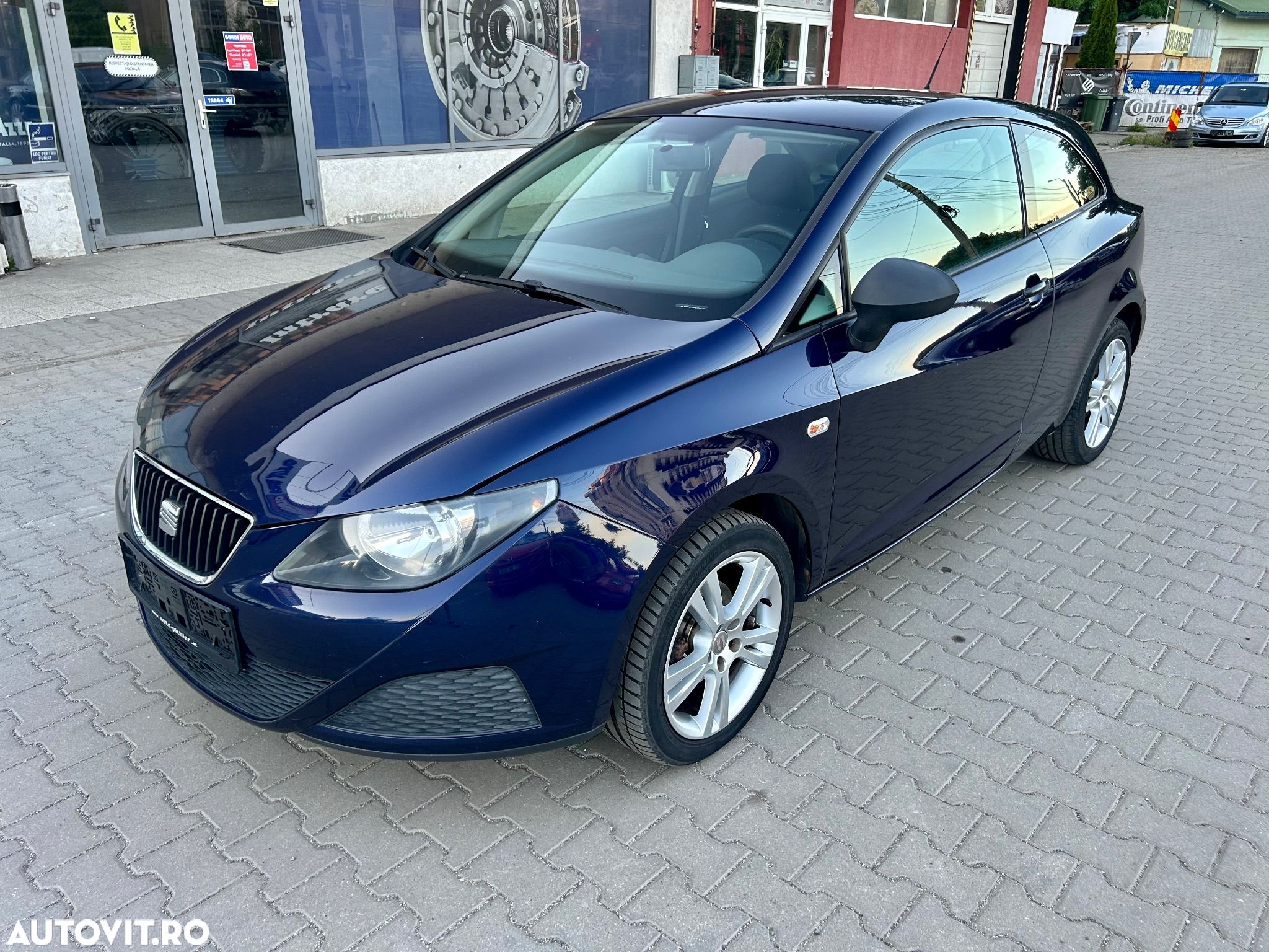 Seat Ibiza 1.2 12V Comfort Edition - 1