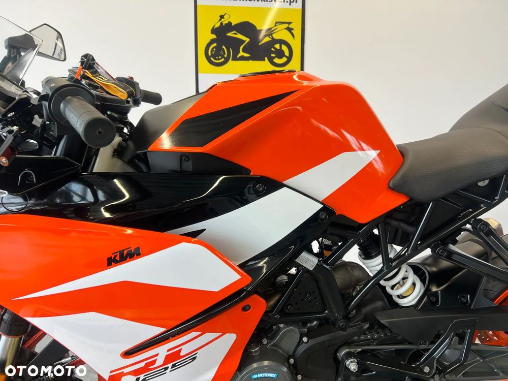 KTM RC 125 - 10