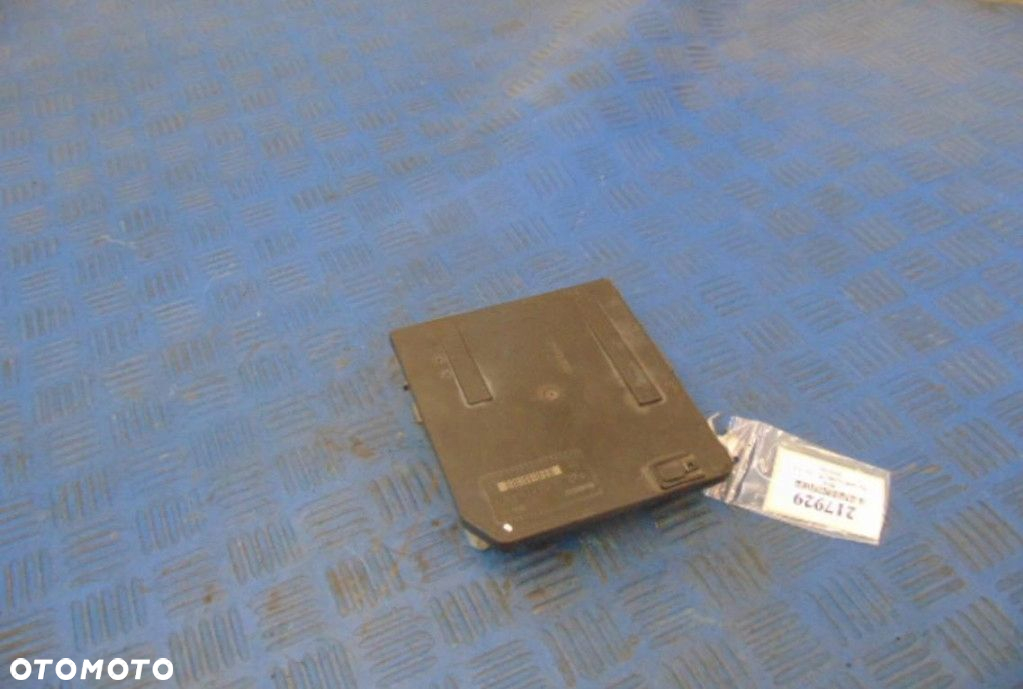 RENAULT SCENIC II LIFT 1.9DCI MODUŁ BSM 8200481866 - 4