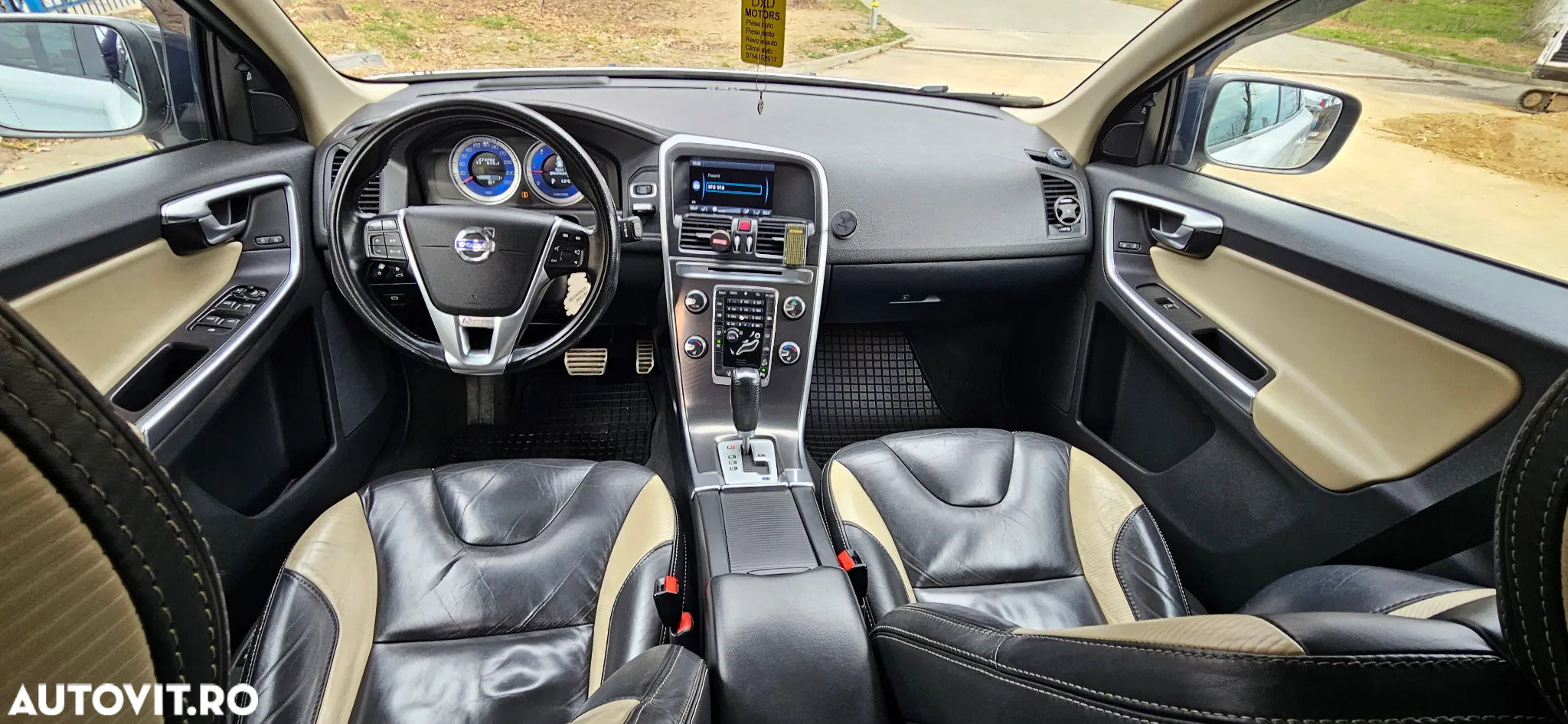 Volvo XC 60 D5 AWD Aut. RDesign - 4