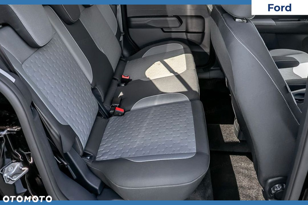 Ford Tourneo Courier - 11