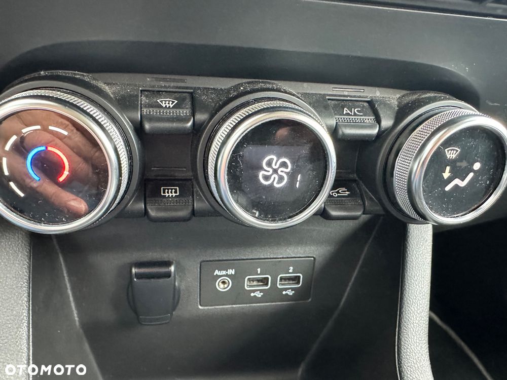 Renault Clio E-TECH Hybrid 140 BUSINESS EDITION - 12