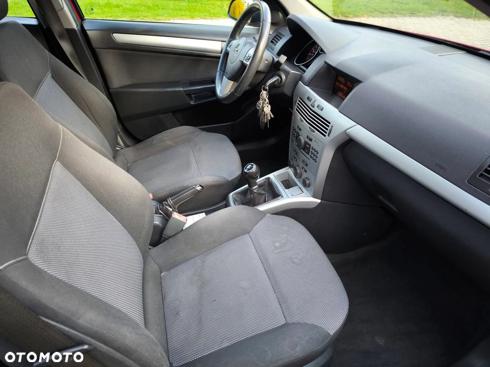 Opel Astra - 8
