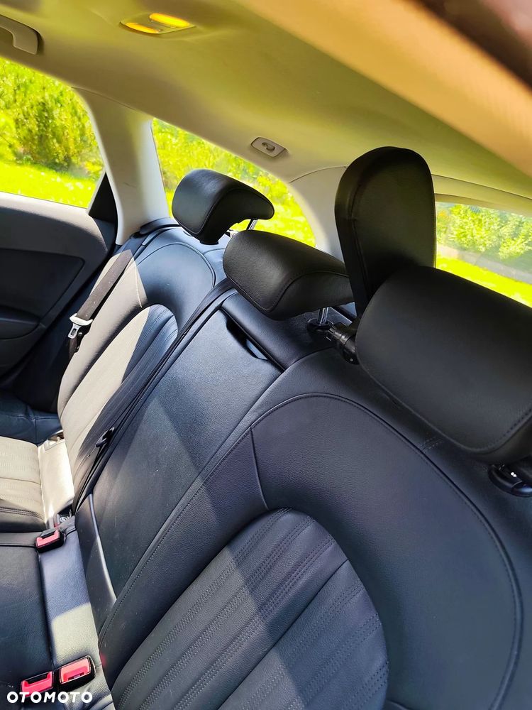 Audi A6 Avant 2.0 TDI Multitronic - 11