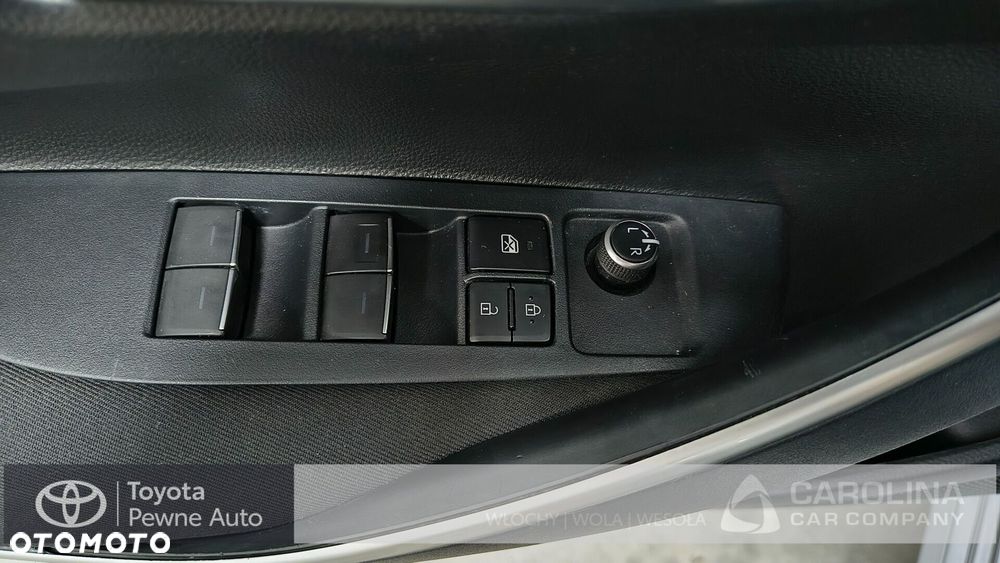 Toyota Corolla - 10