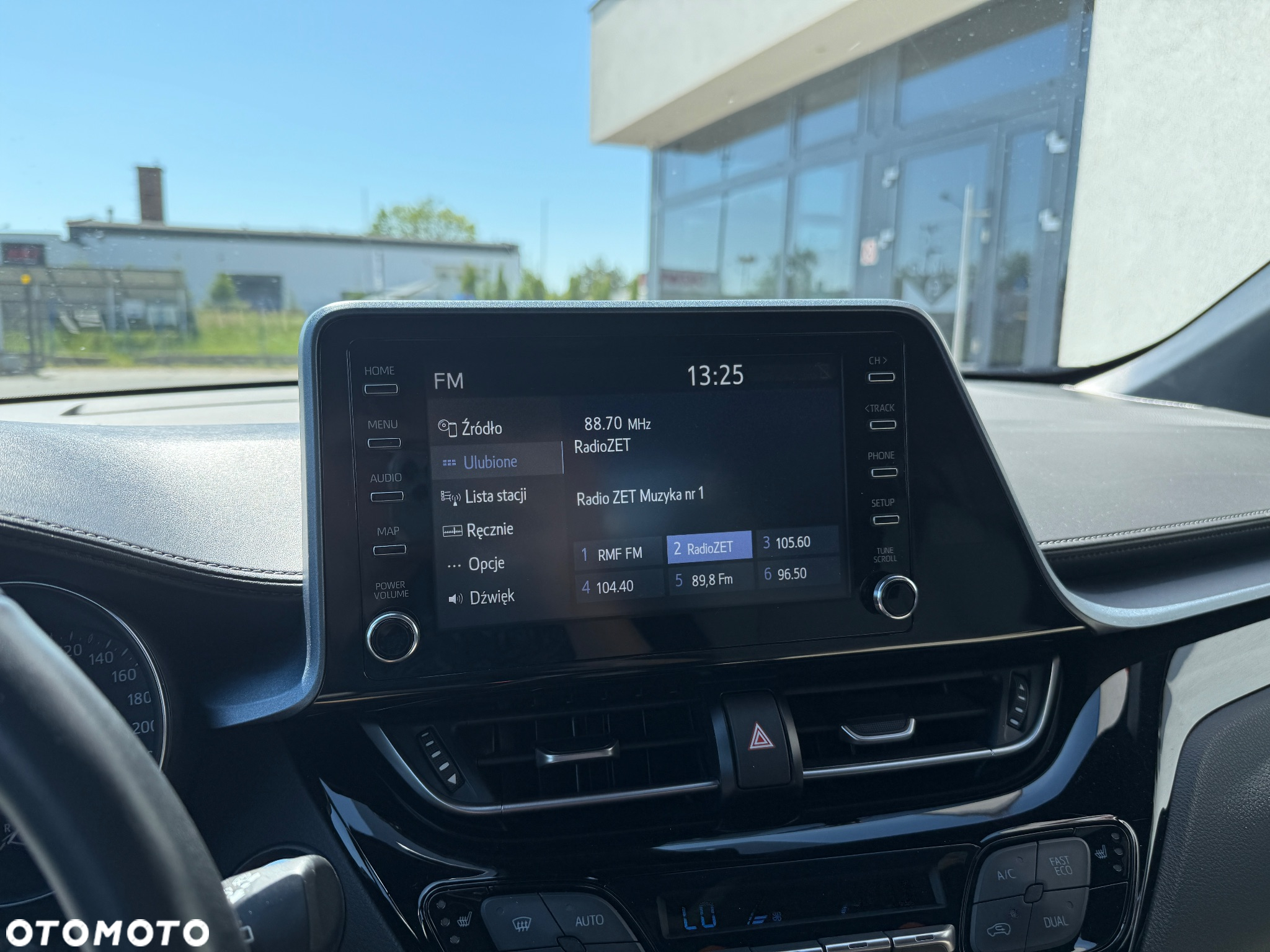 Toyota C-HR 2.0 Hybrid Selection Orange - 21