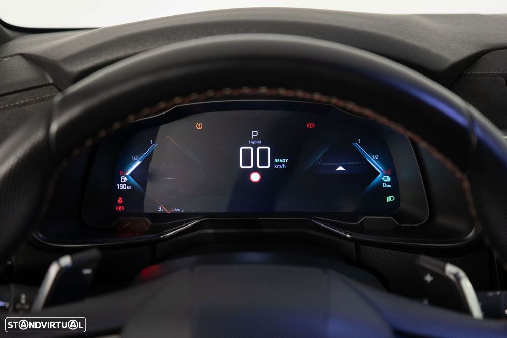 DS DS7 Crossback E-Tense Performance Line EAT8 - 13