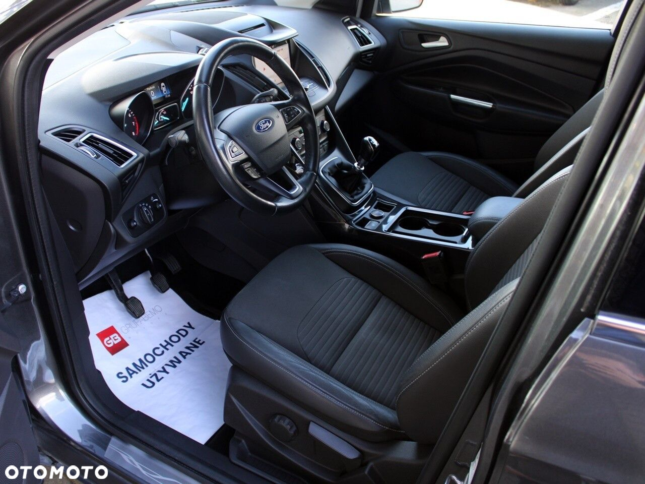 Ford Kuga 1.5 EcoBoost FWD Titanium ASS - 12