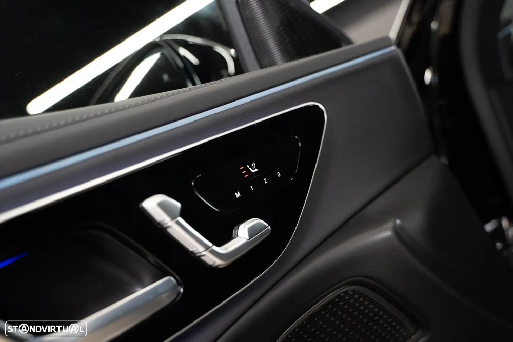 Mercedes-Benz E 300 e Station - 15