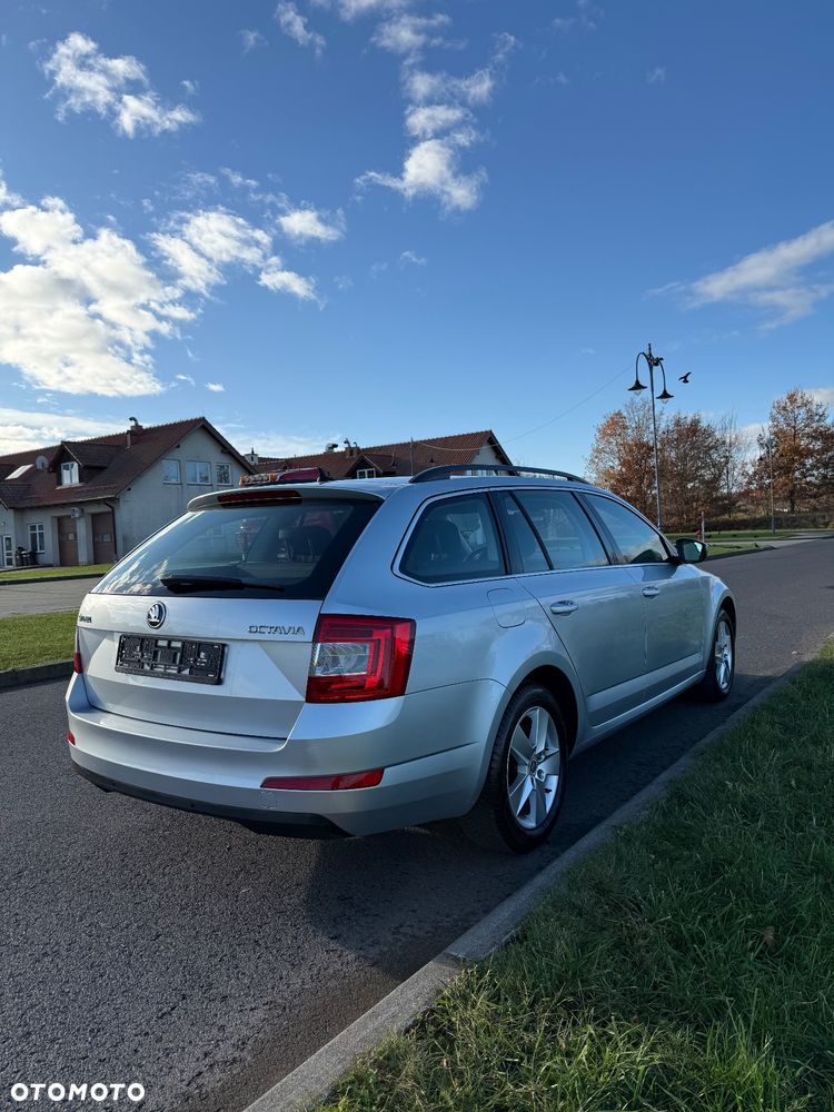 Skoda Octavia 1.6 TDI Edition - 6