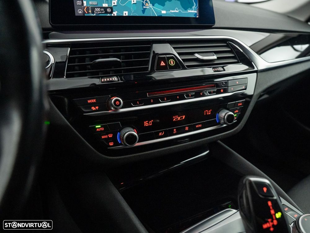 BMW 520 d Line Sport Auto - 28