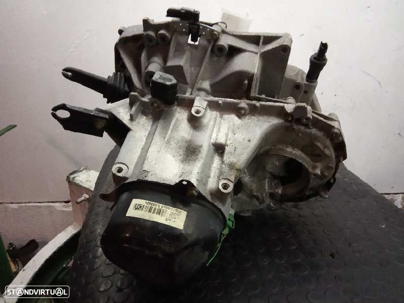 CAIXA VELOCIDADES RENAULT CLIO II 1991 -JB1963 - 2