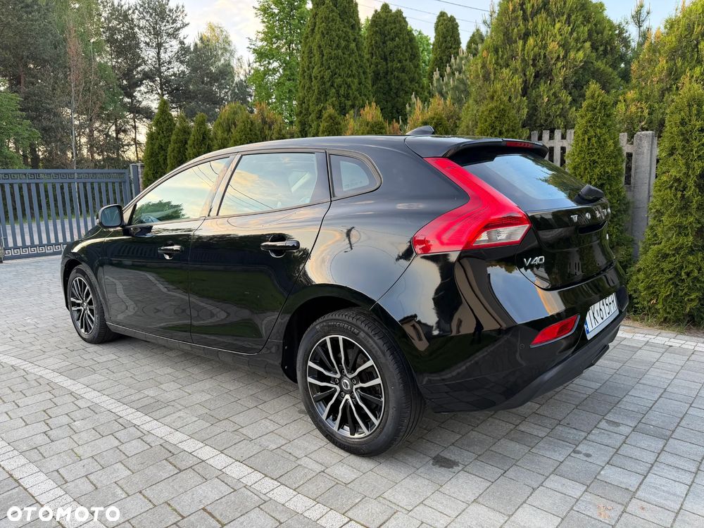 Volvo V40 D2 Geartronic Momentum - 7