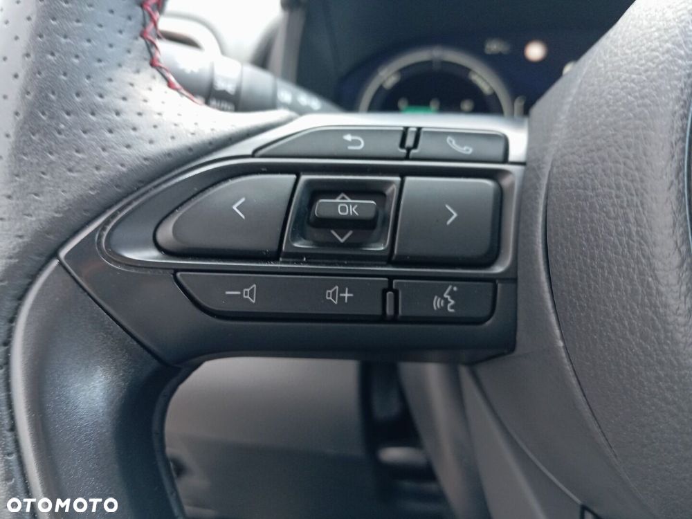 Toyota Yaris Cross Hybrid 1.5 GR Sport - 12