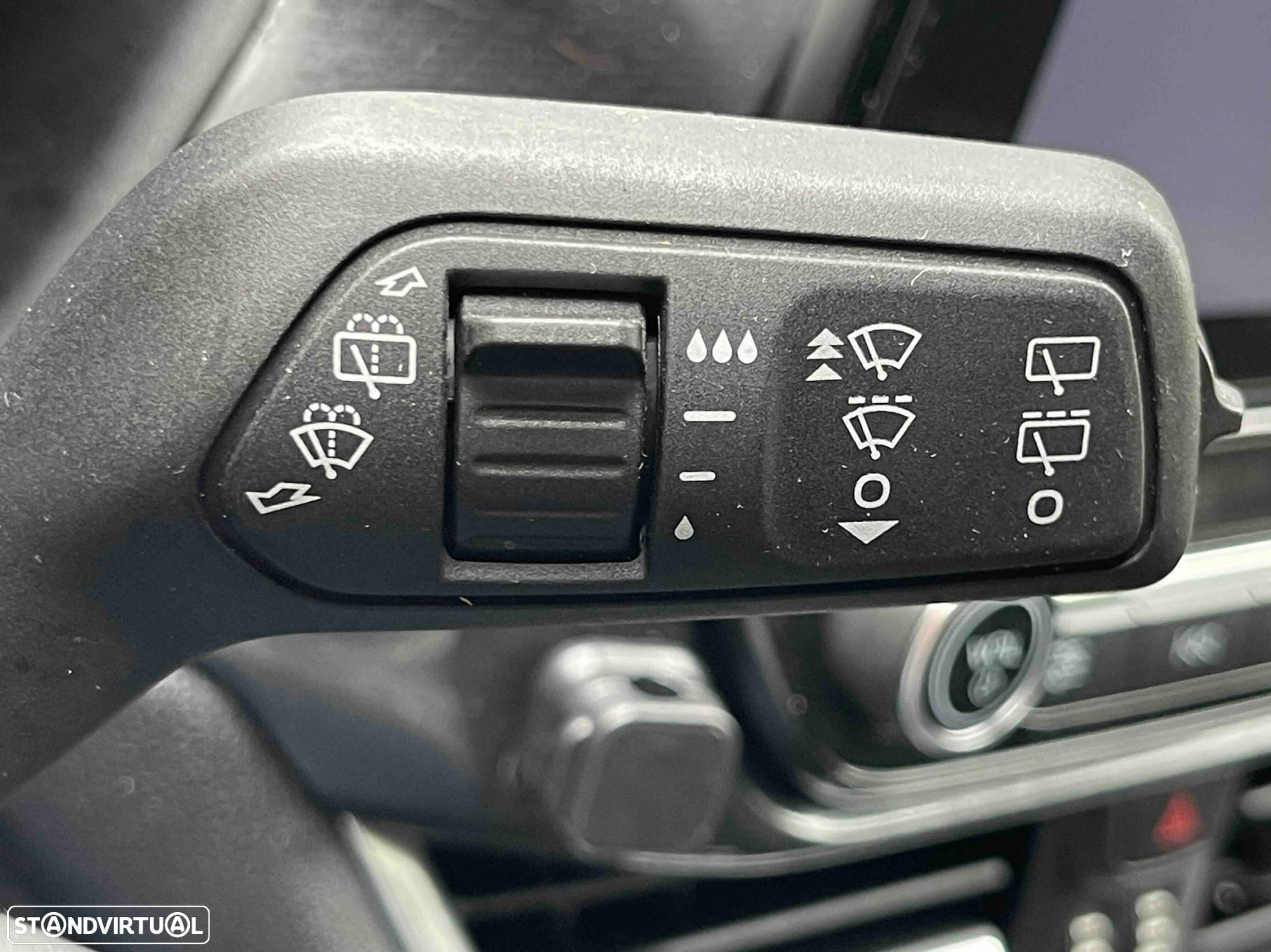 Ford Fiesta 1.5 EcoBoost S&S ST X - 38