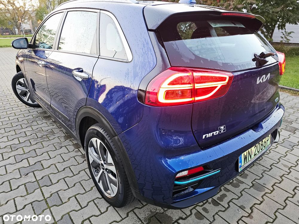 Kia Niro e-Niro 64kWh L - 4