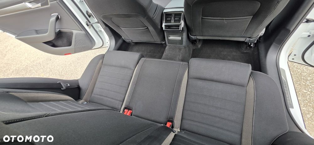 Skoda Superb 2.0 TDI SCR 4x4 Scout DSG - 33