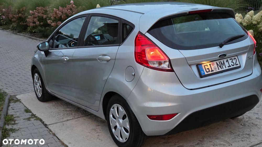 Ford Fiesta 1.6 TDCi Start-Stop ECOnetic Trend - 4