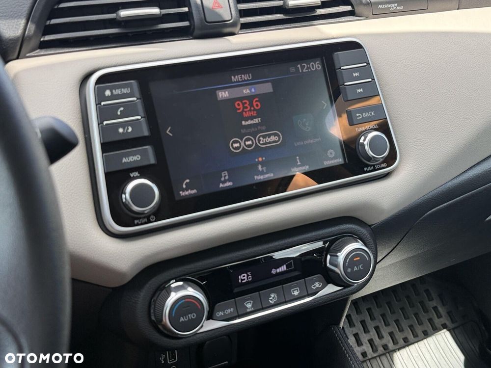 Nissan Micra 1.0 IG-T N-Connecta Xtronic - 20