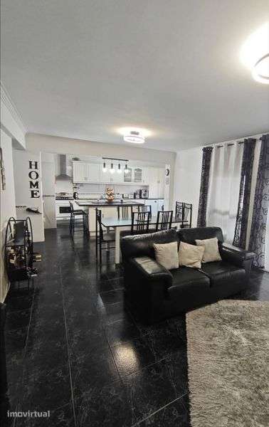 Apartamento t2 remodelado, na  avenida da liberdade, Baixa da Banheira - Grande imagem: 2/12