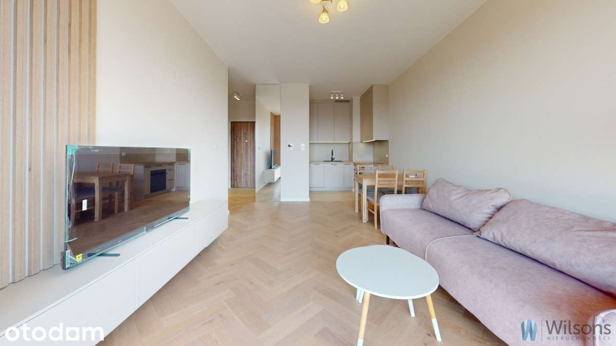 Ostatnie Piętro | Pierwszy najemca | Siłownia