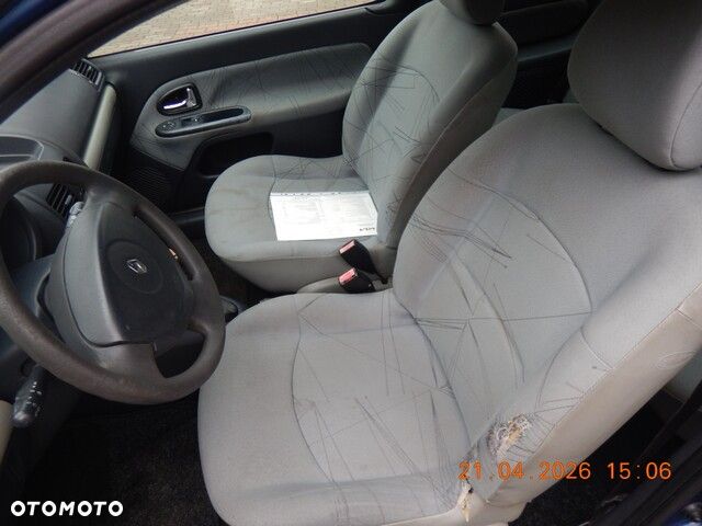 Renault Clio 1.2 Free - 3