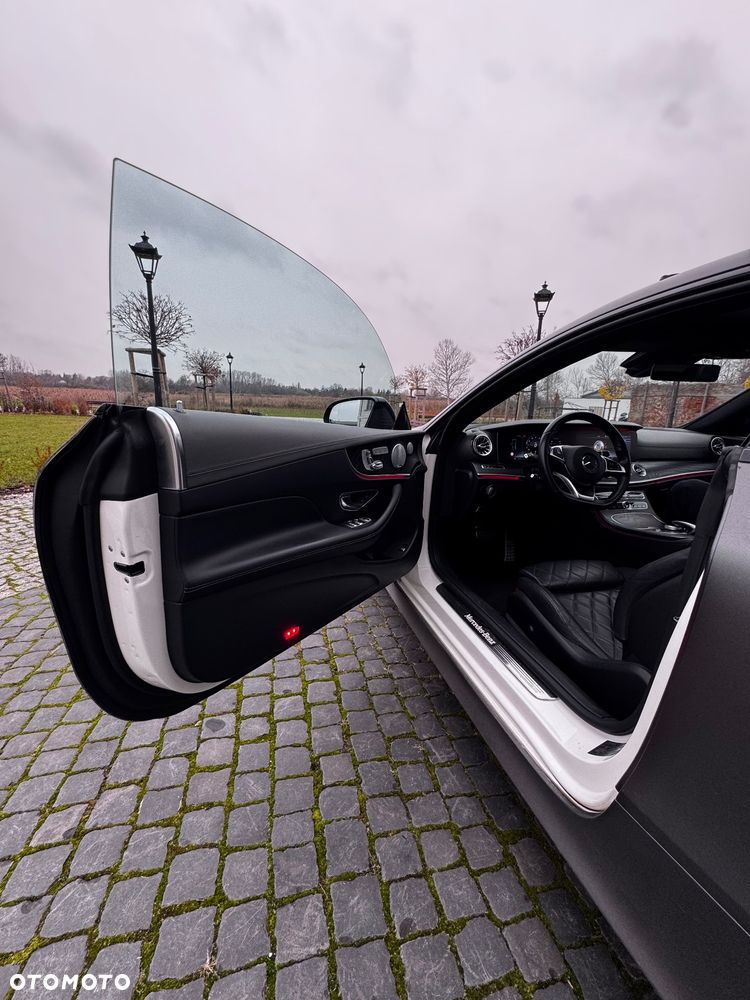 Mercedes-Benz Klasa E 400 - 18