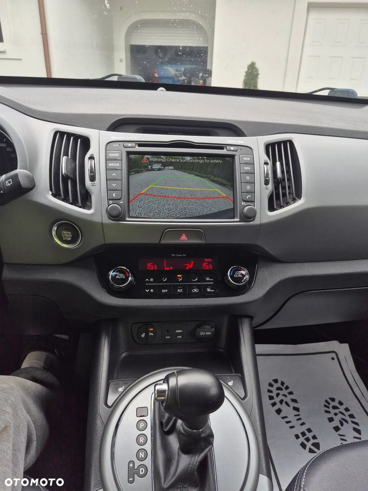 Kia Sportage 2.0 CVVT 4WD Automatik Vision - 25