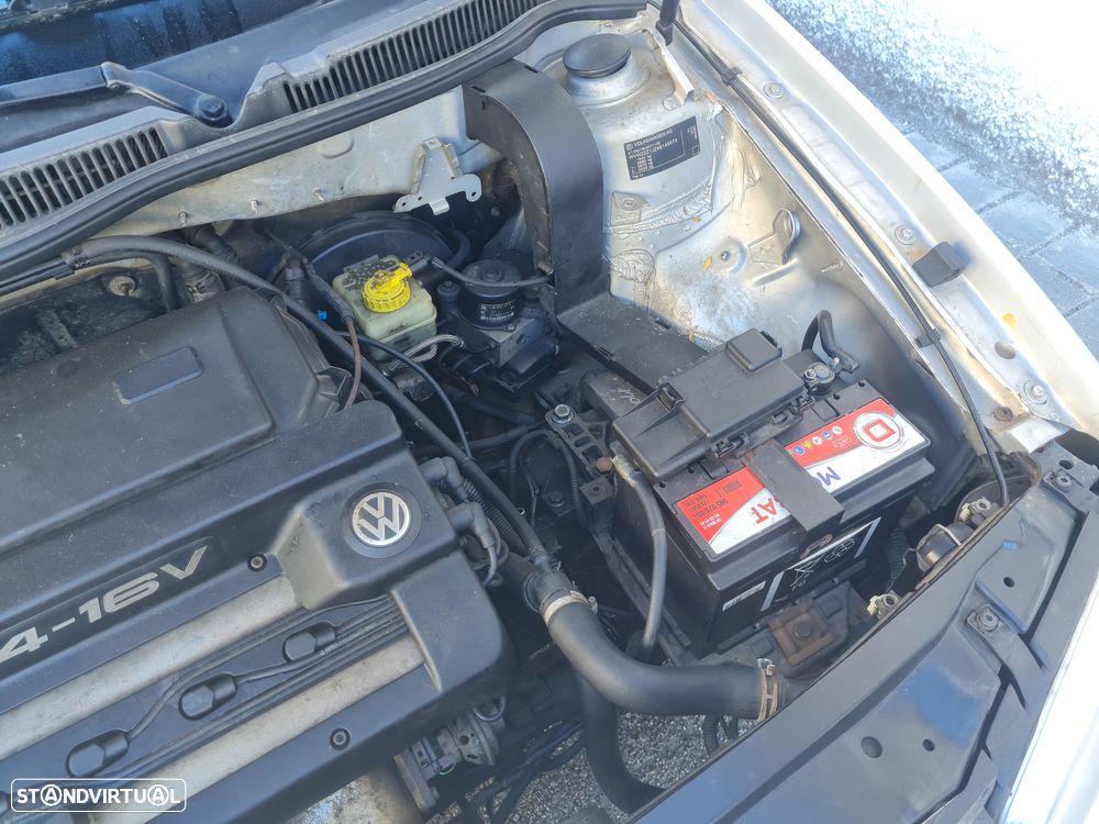 VW Golf 1.4i Confortline - 14