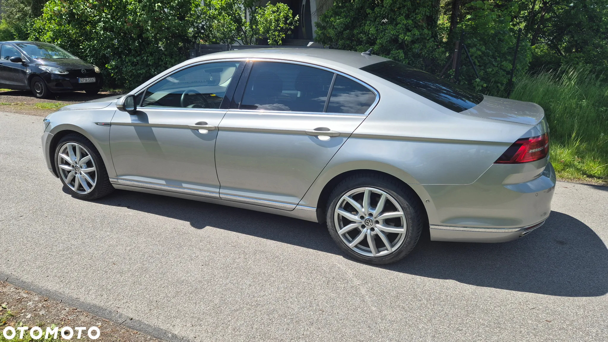 Volkswagen Passat 2.0 TDI Bi-Turbo BMT 4Mot Highline DSG - 3