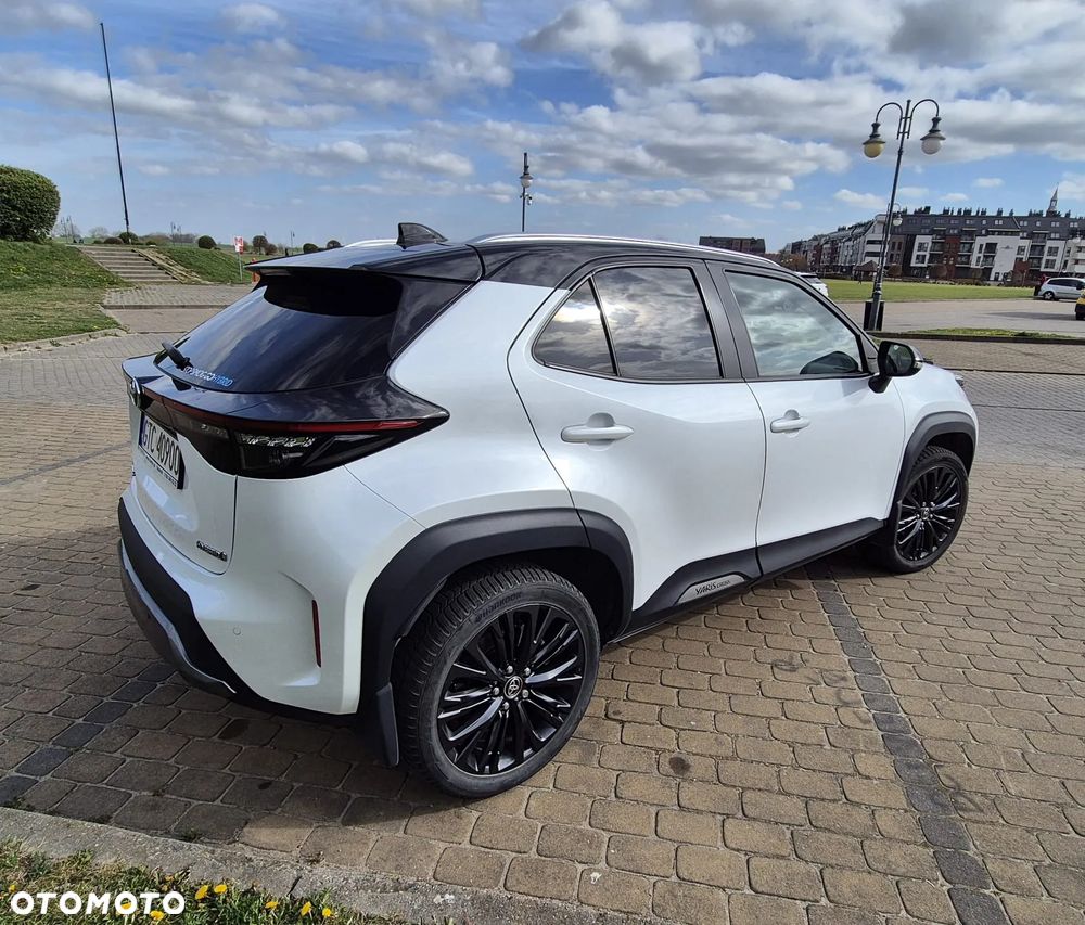 Toyota Yaris Cross Hybrid 1.5 Adventure - 4