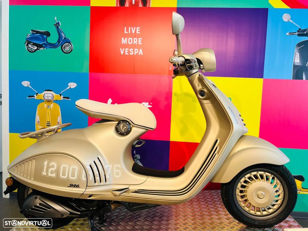 Vespa Vespa  946 DRAGON