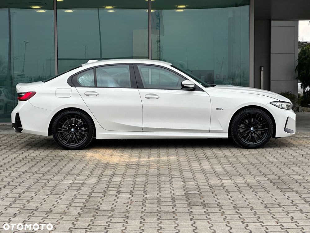 BMW Seria 3 320e M Sport - 10