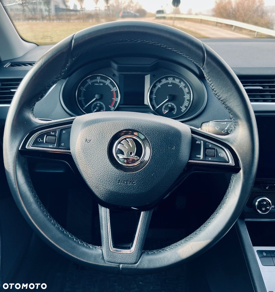 Skoda Octavia 1.5 TSI GPF ACT Ambition DSG - 16