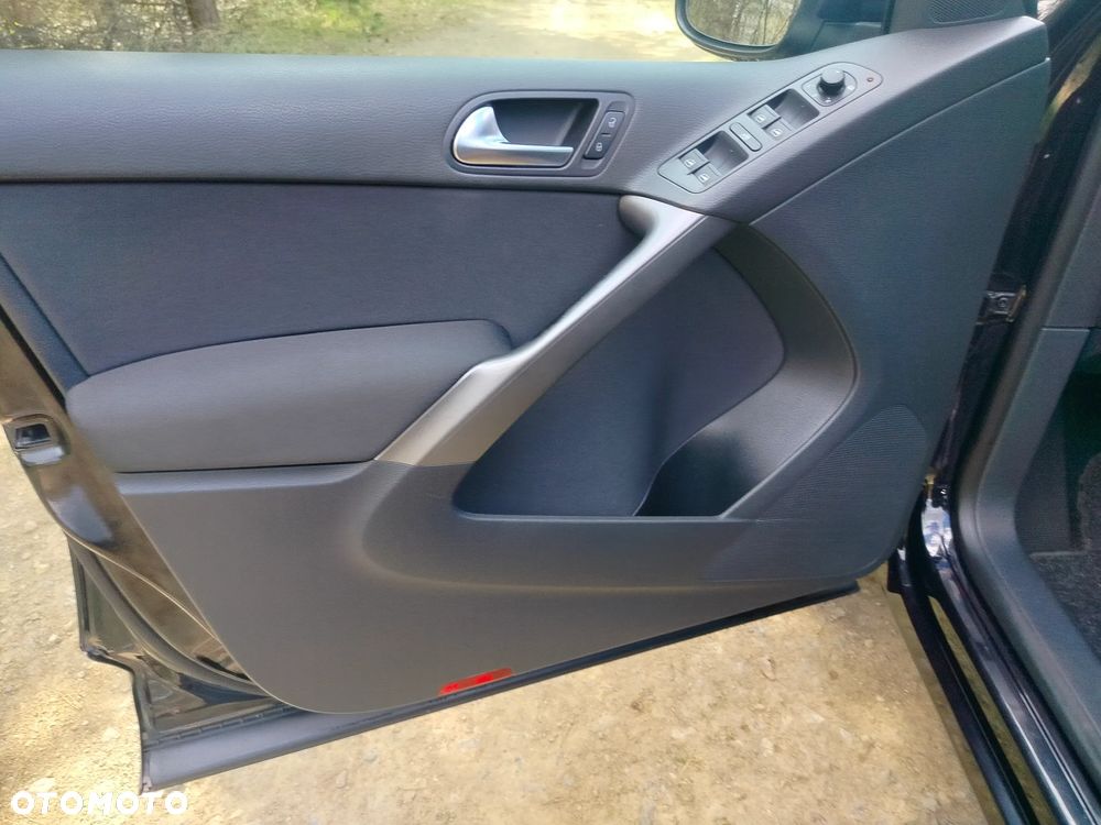 Volkswagen Tiguan 2.0 TDI 4Mot Trend&Fun - 25