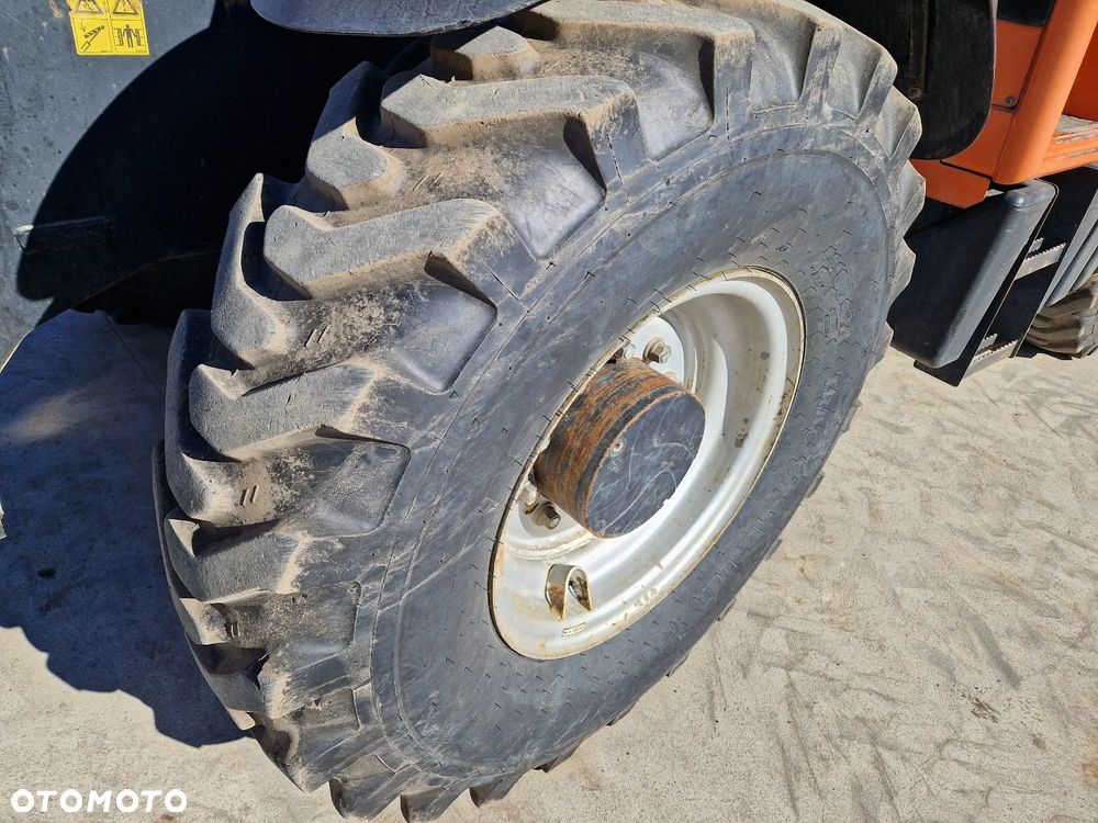 JLG 4017 RS P397 jak JCB 540-170 - 16