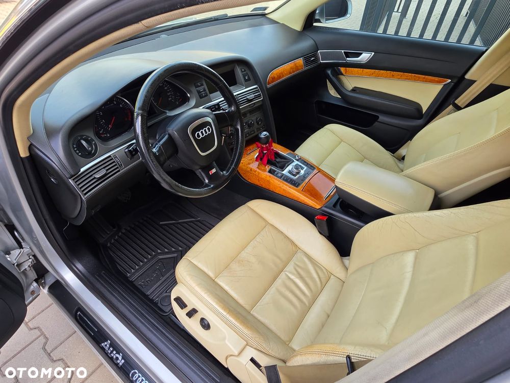 Audi A6 Limousine 2.4 - 11