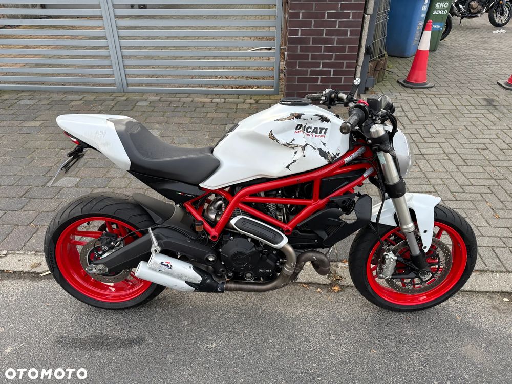 Ducati Monster - 7