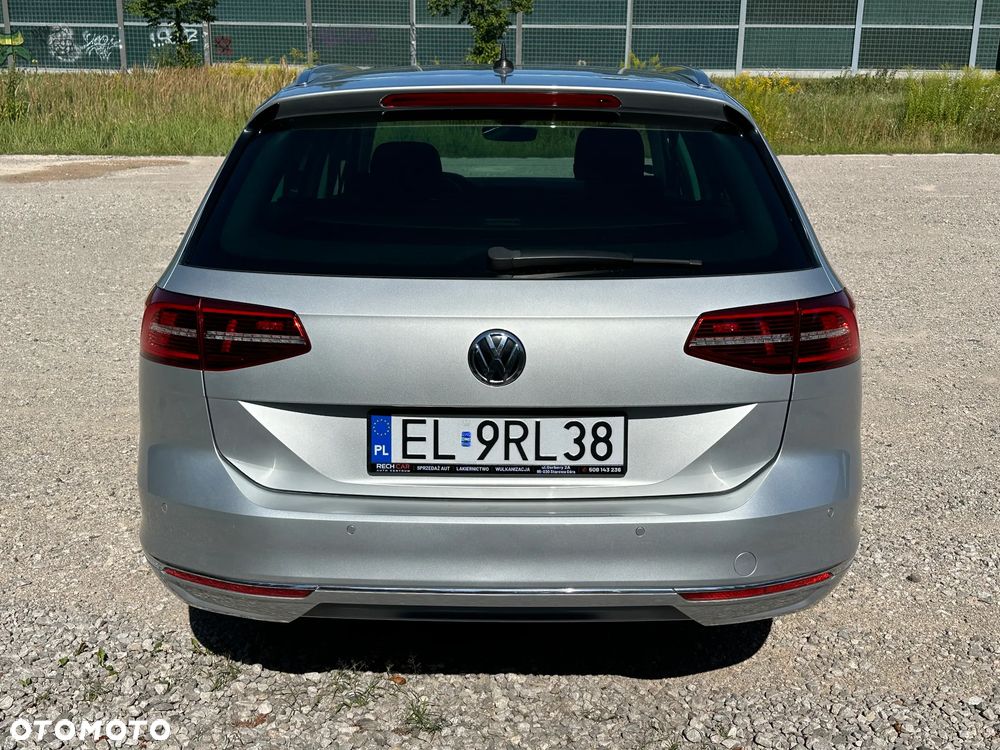 Volkswagen Passat 2.0 TDI (BlueMotion Technology) DSG Highline - 10