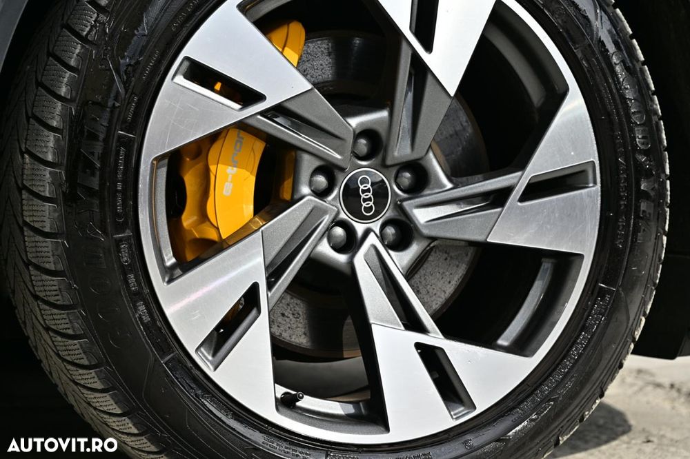 Audi e-tron 55 quattro - 9